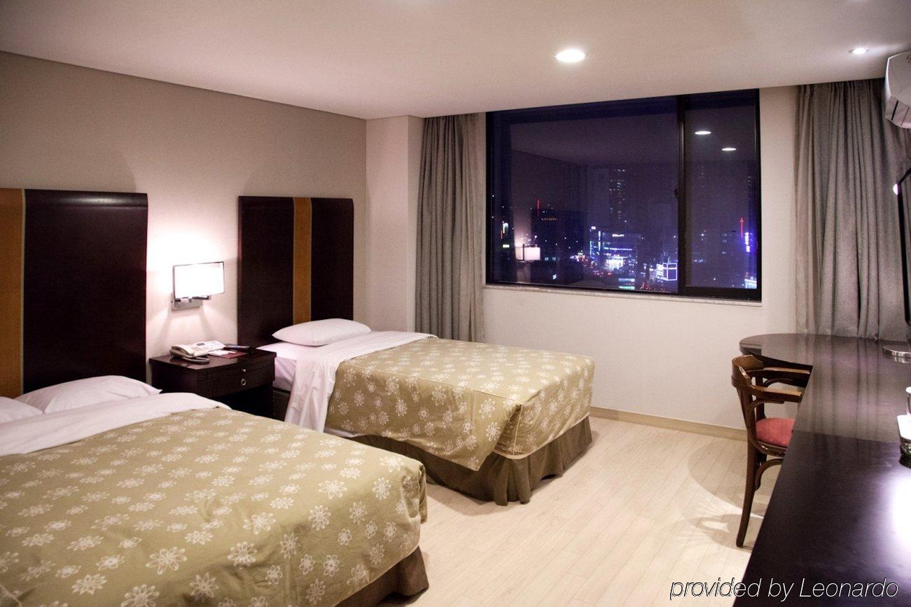 Victoria Seoul